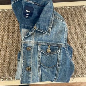 Women’s denim jacket